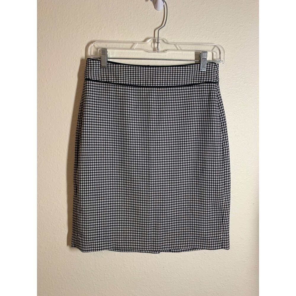 Banana Republic Houndstooth Pencil Skirt Size 0 Black White Y2K Business Demure